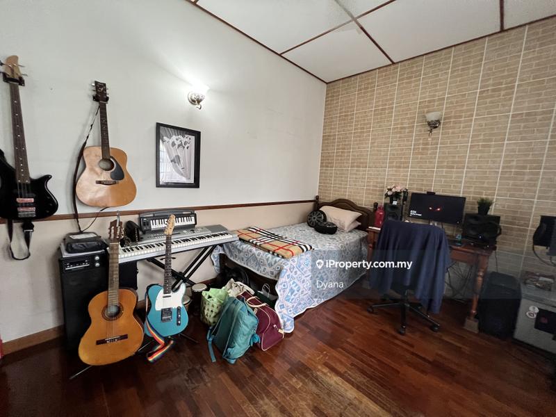 Bungalow House for Sale in Bukit Jelutong, Shah Alam by Dyana - iProperty.com.my