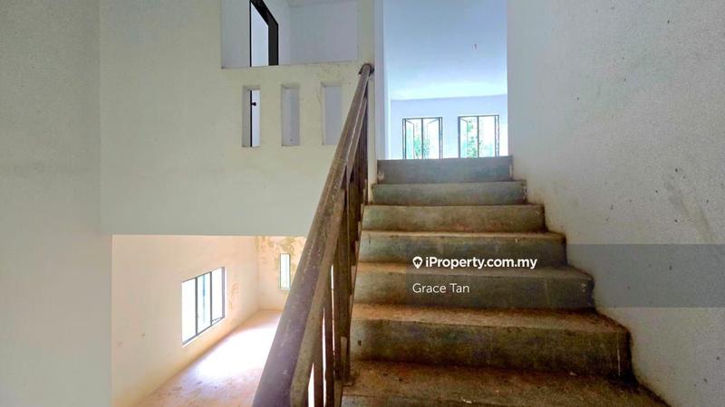 Bungalow House for Sale in Taman Equine, Seri Kembangan by Grace Tan - iProperty.com.my