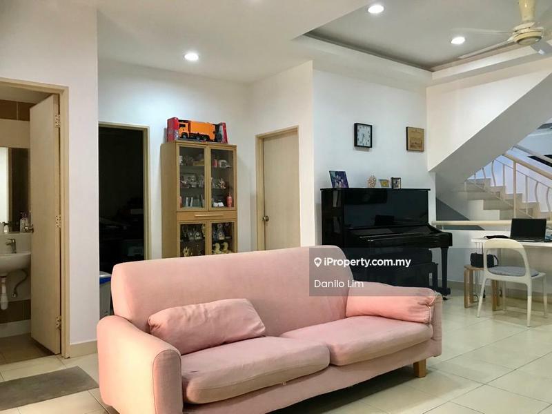 3-storey Terraced House for Sale in Taman Bukit Prima, Cheras by Danilo Lim - Living Room - iProperty.com.my