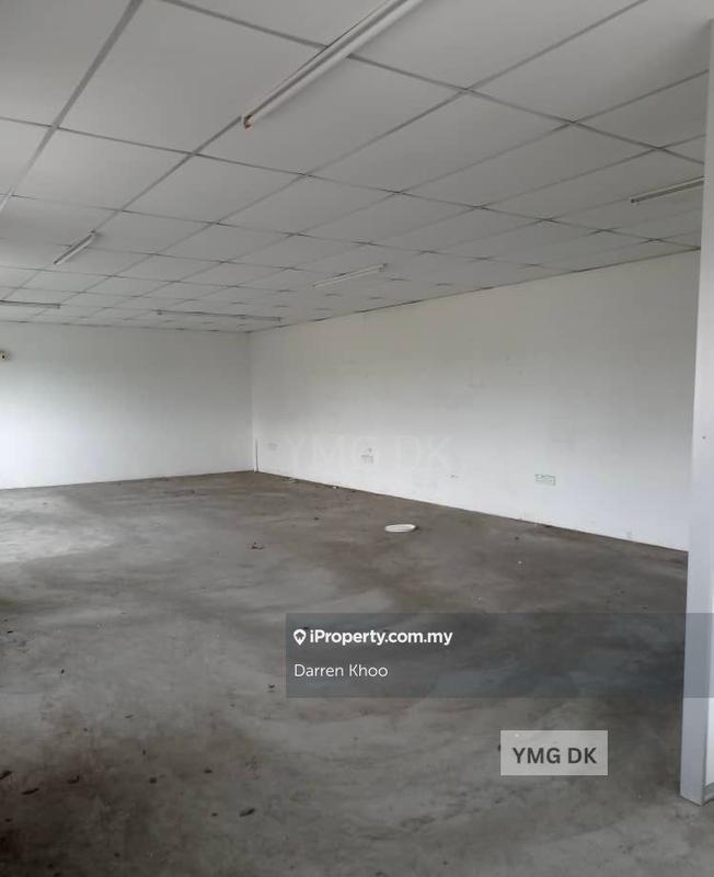 For Rent - Pandamaran 1.5 Storey Semi-D Factory Warehouse Land size 9k+ sqft