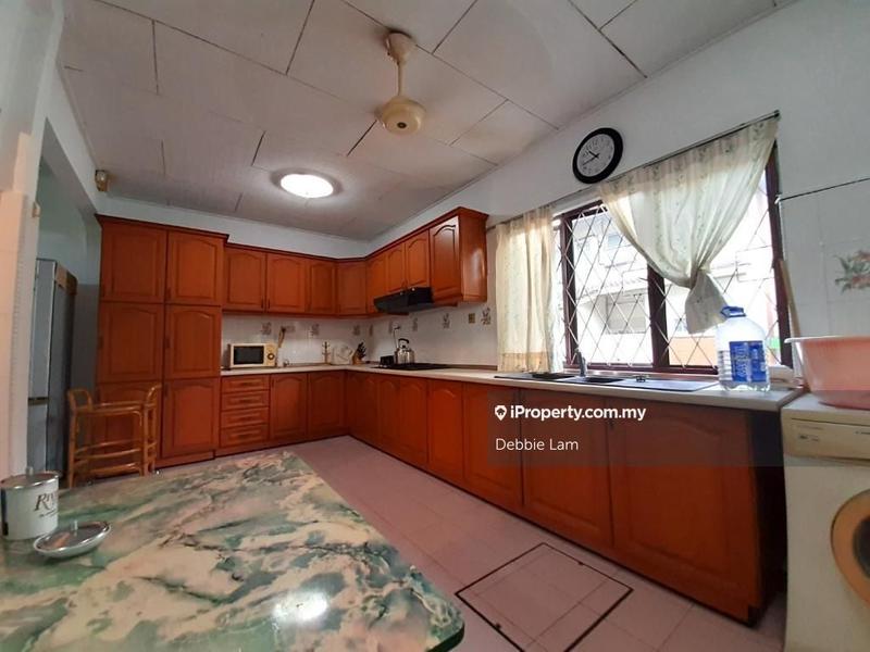 2-storey Terraced House for Sale in Taman Lucky, Bangsar by Debbie Lam - iProperty.com.my