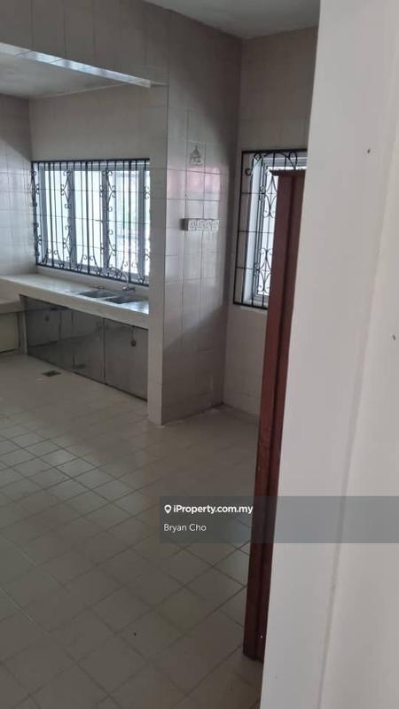 Rumah Berangkai 2 Tingkat untuk Dijual di Taman Sri Watan, Ampang oleh Bryan Cho - iProperty.com.my