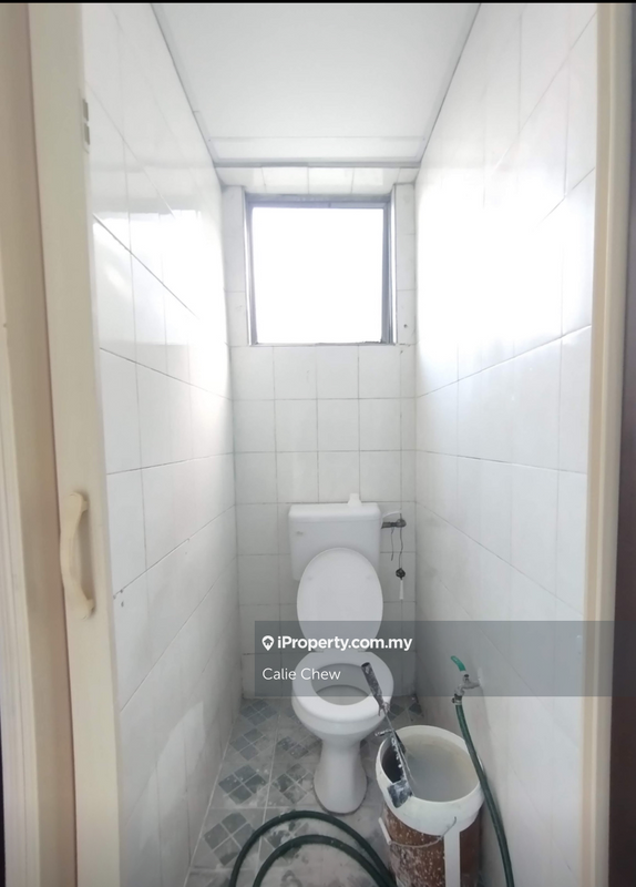 Shop / Office for Rent in Bandar Bukit Raja, Klang by Calie Chew - iProperty.com.my