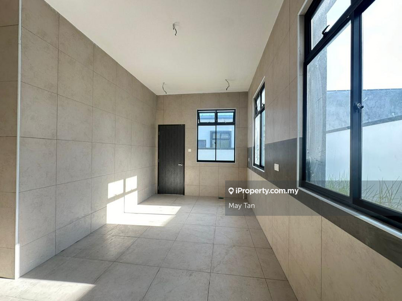 Rumah Berkembar untuk Dijual di Taman Setia Mutiara, Kluang oleh May Tan - iProperty.com.my