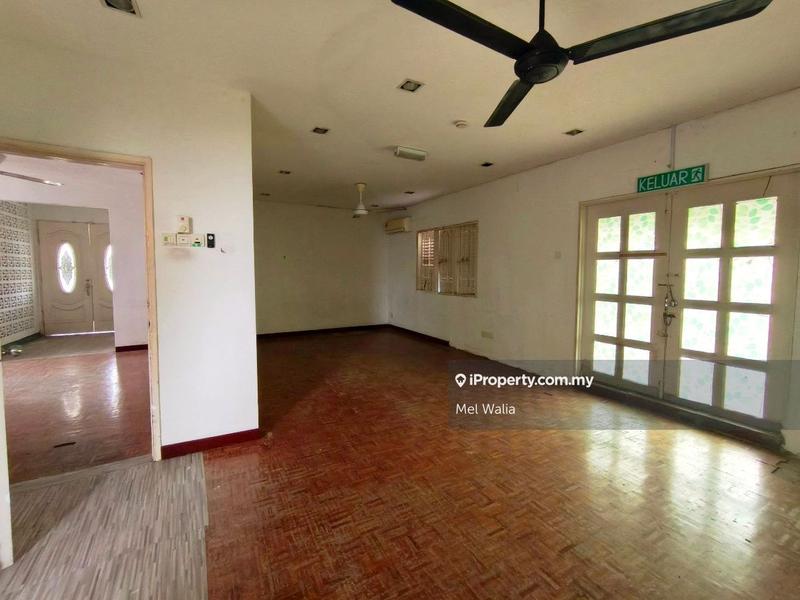 Bungalow House for Sale in Seksyen 14, Petaling Jaya by Mel Walia - iProperty.com.my