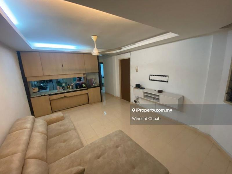 For Rent - Rampai Court