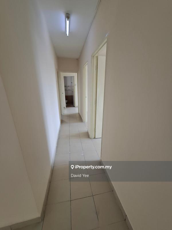 For Sale - Plaza Metro Prima