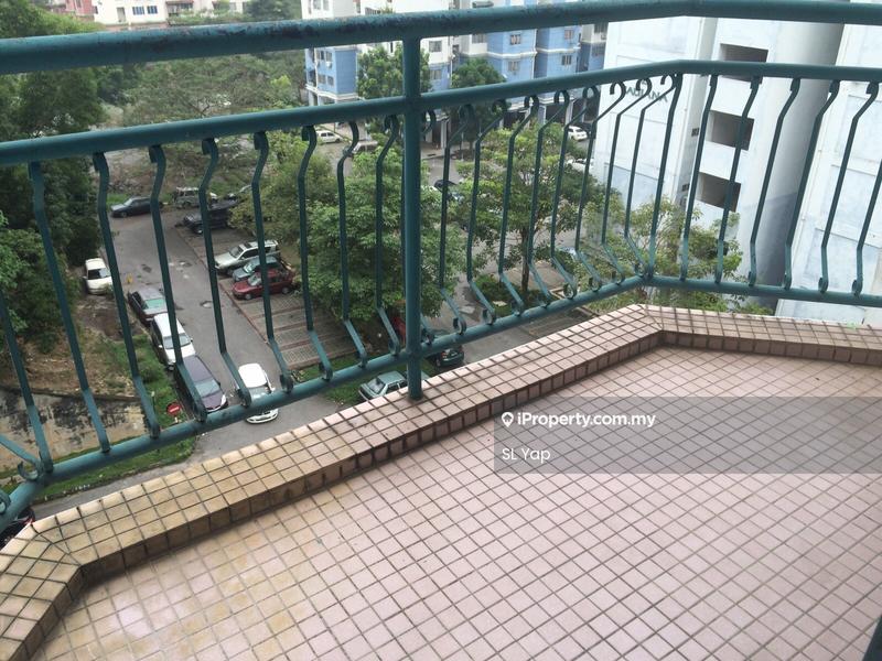 Apartment for Rent in Tasik Heights Apartment by SL Yap - Balcony - iProperty.com.my