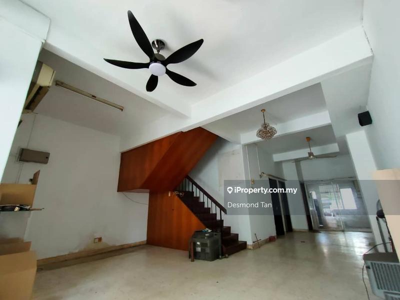 2-storey Terraced House untuk Dijual di Taman Mayang, Petaling Jaya oleh Desmond Tan - iProperty.com.my
