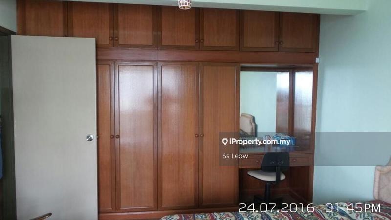 For Sale - Golden Hills Resort (Amber Court Apartment)