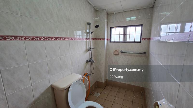Rumah Teres 2-Tingkat untuk Dijual di Bukit Rimau, Shah Alam oleh JJ Wang - iProperty.com.my