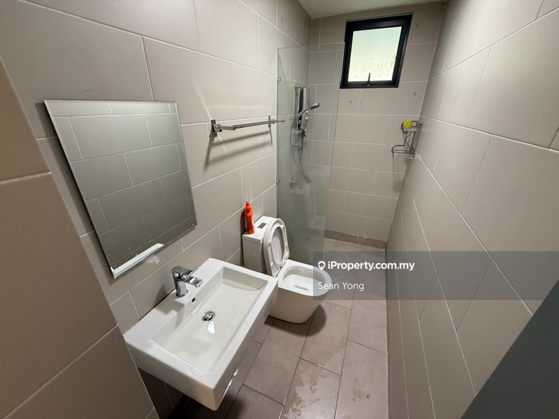For Rent - Fortune Centra