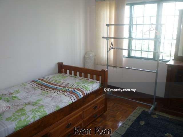 For Sale - Arena Green