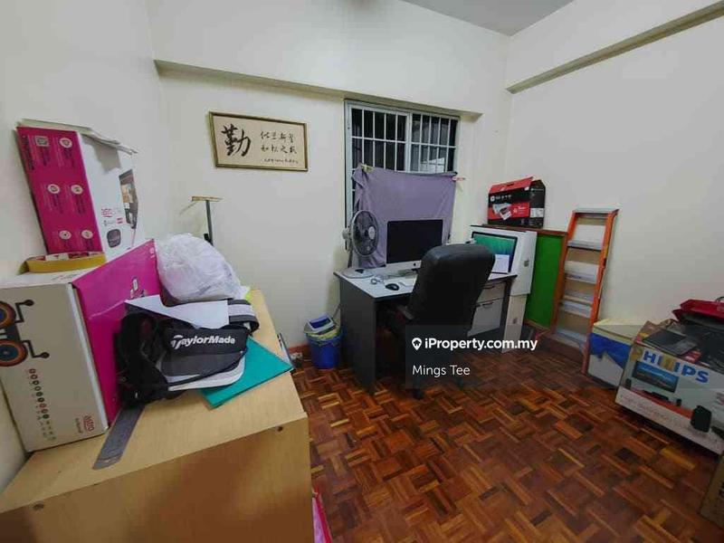 Pangsapuri untuk Dijual di Aman Puri Apartment oleh Mings Tee - iProperty.com.my