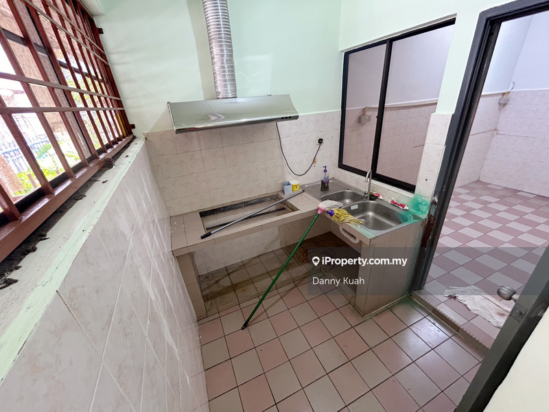 Rumah Berangkai 2.5 Tingkat untuk Dijual di Taman Ozana Impian, Bukit Katil oleh Danny Kuah - iProperty.com.my