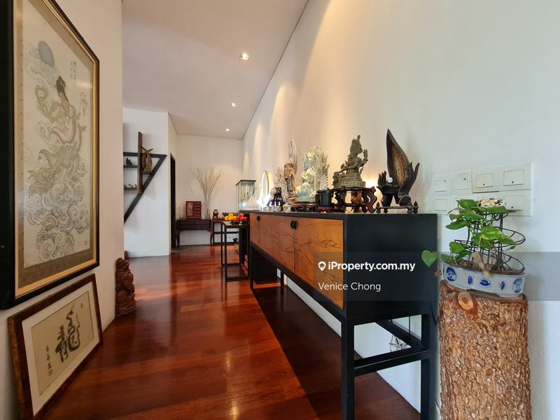 Bungalow House for Sale in Bukit Gita Bayu, Seri Kembangan by Venice Chong - iProperty.com.my