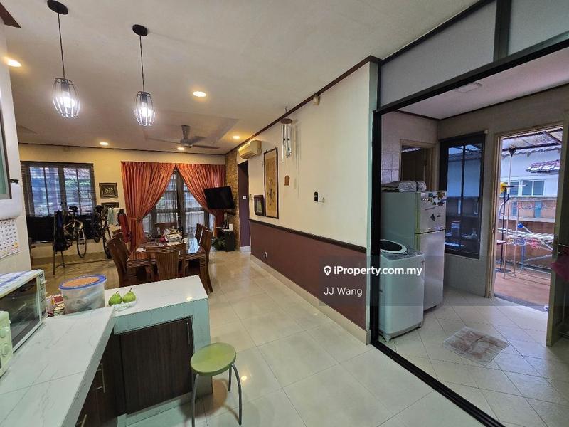 Rumah Berkembar untuk Dijual di Seksyen 27, Shah Alam oleh JJ Wang - iProperty.com.my