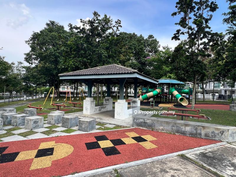 Rumah Berangkai 2 Tingkat untuk Dijual di Nilai Impian, Nilai oleh Keith Tan - iProperty.com.my
