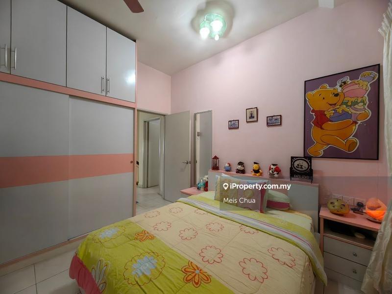Townhouse for Sale in Taman Lagenda Mas, Cheras by Meis Chua - iProperty.com.my