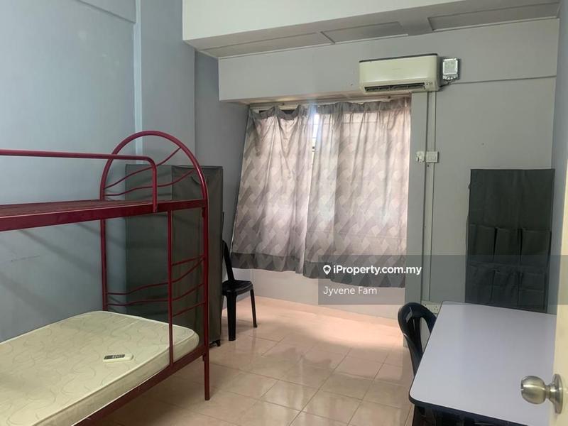 For Rent - Evergreen Park Acorn & Hazel