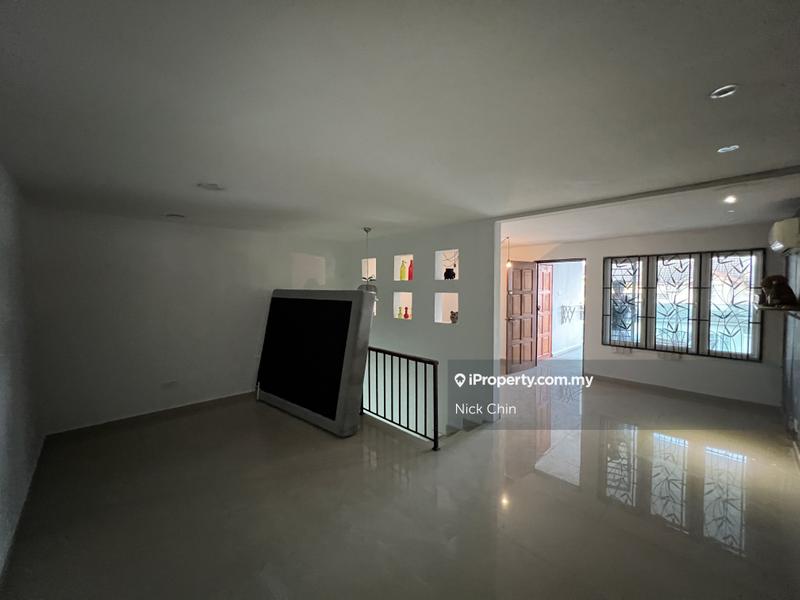 4-storey Terraced House for Sale in taman cheras jaya, Seri Kembangan by Nick Chin - iProperty.com.my