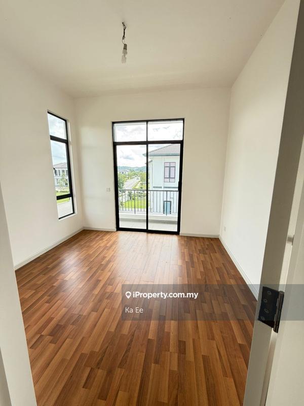 Rumah Berkembar untuk Dijual di Eco Grandeur, Puncak Alam oleh Ka Ee - iProperty.com.my