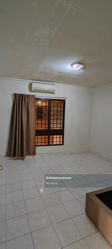 For Sale - Palm Spring @ Damansara