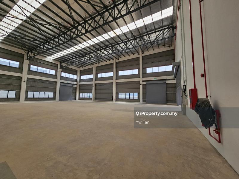 Semi-D Kilang untuk Dijual di Elmina, Shah Alam oleh Yw Tan - iProperty.com.my