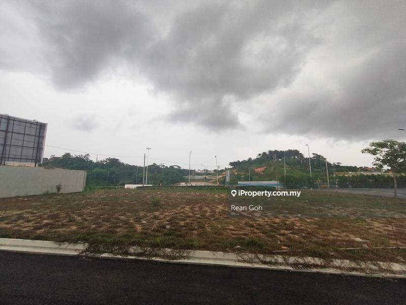 Tanah Komersial untuk Dijual di Taman Desa Cemerlang, Ulu Tiram oleh Rean Goh - iProperty.com.my