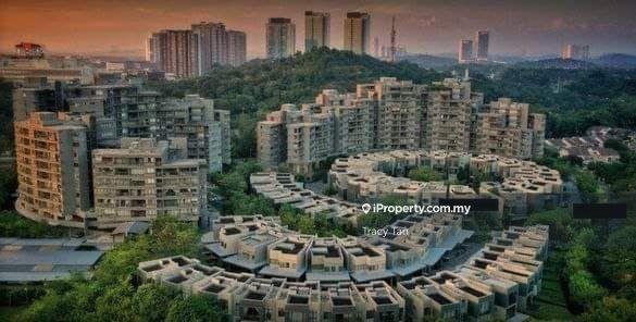 For Sale - Mirage By The Lake