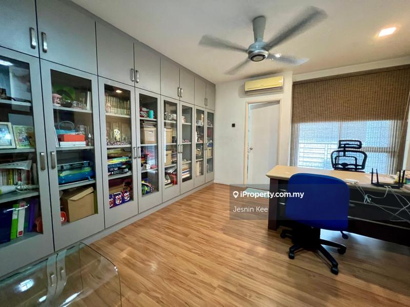 Rumah Berangkai 3 Tingkat untuk Dijual di Lake Fields, Sungai Besi oleh Jesnin Kee - iProperty.com.my