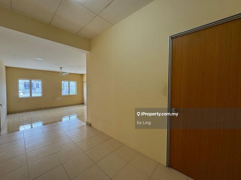 Rumah Berkembar untuk Dijual di Taman Kipark, Puchong oleh Ee Ling - iProperty.com.my