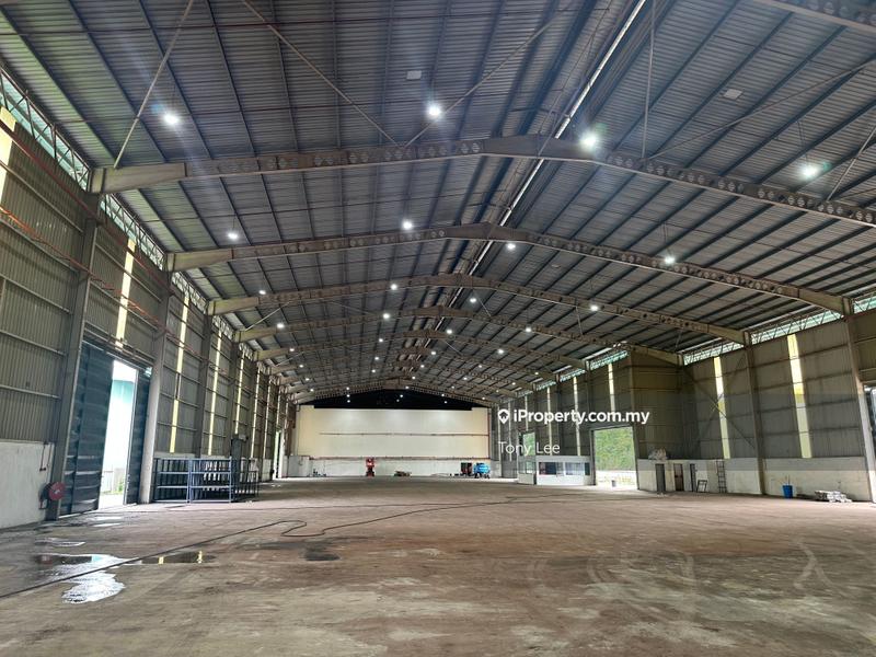Warehouse for Rent in Taman Perindustrian Subang, Subang Jaya by Tony Lee - iProperty.com.my