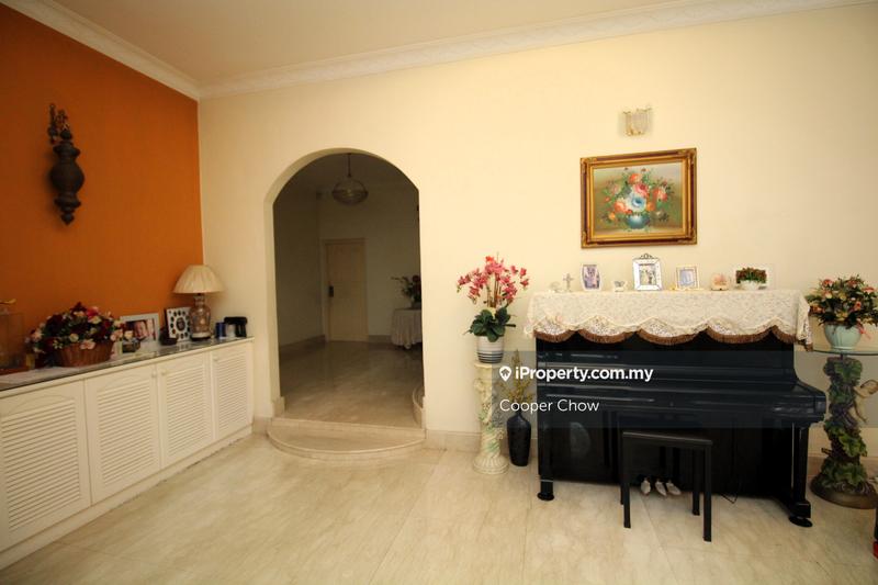 Bungalow House for Sale in Taman Paramount, Petaling Jaya by Cooper Chow - iProperty.com.my