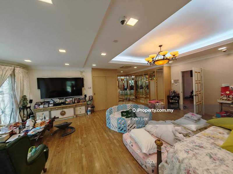 Rumah Berkembar untuk Dijual di Kelana Jaya, Petaling Jaya oleh Ivan Lee - iProperty.com.my
