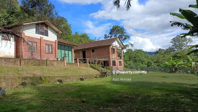 Agricultural Land for Sale in Kuala Pangsoon, Hulu Langat by Aziz Ahmad - iProperty.com.my