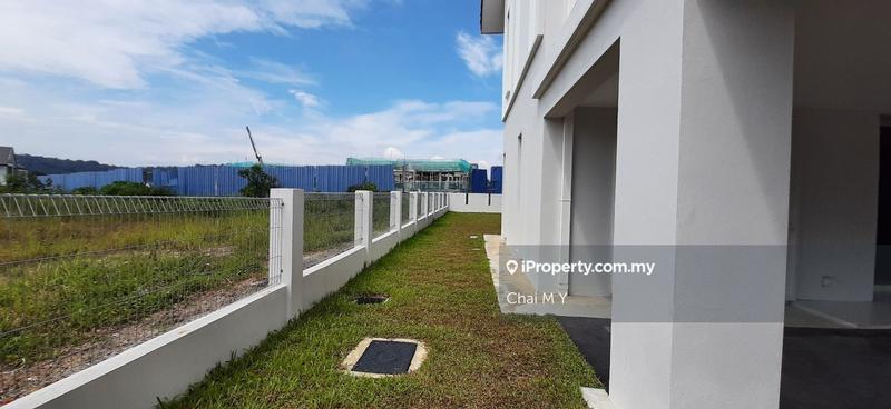 Rumah Berkembar untuk Dijual di Bandar Kinrara Seksyen 8, Bandar Kinrara oleh Chai M Y - iProperty.com.my