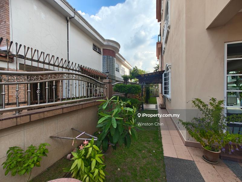 Bungalow House for Sale in Taman Kepong, Kepong by Winston Chin - iProperty.com.my