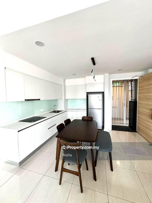 Kediaman Servis untuk Disewa di The Sentral Suites oleh Nisha - iProperty.com.my