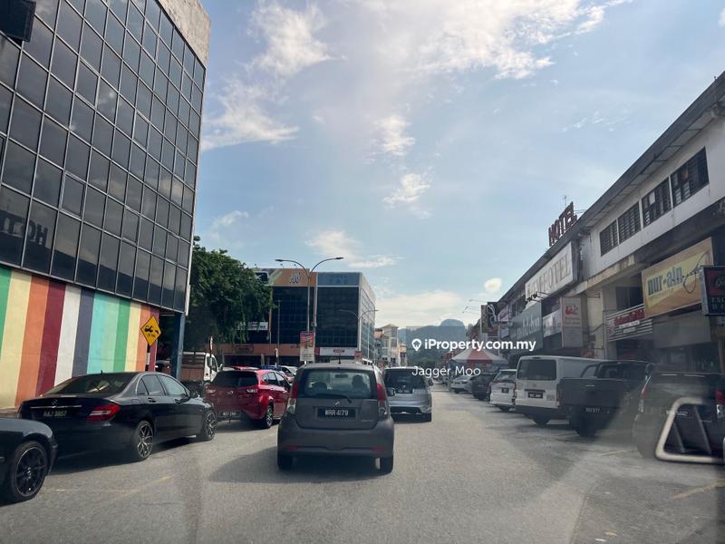 For Sale - 3.5 Storey Shop