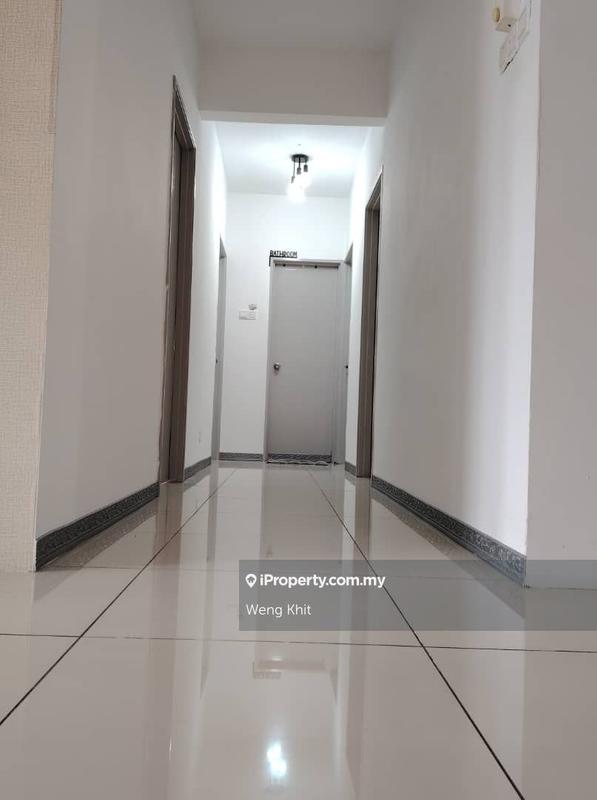 Condominium for Rent in Platinum Lake PV 20 by Weng Khit - iProperty.com.my