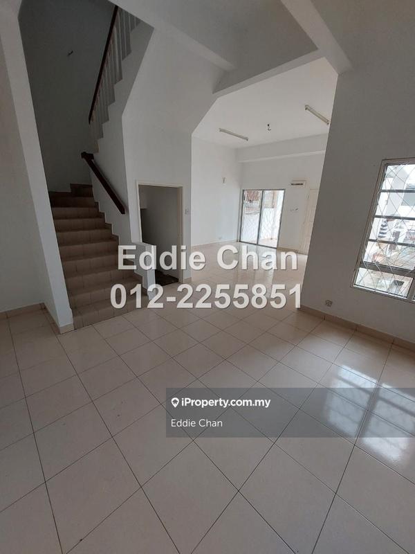 2.5-storey Terraced House for Sale in Ukay Perdana (De Puncak), Ampang by Eddie Chan - iProperty.com.my