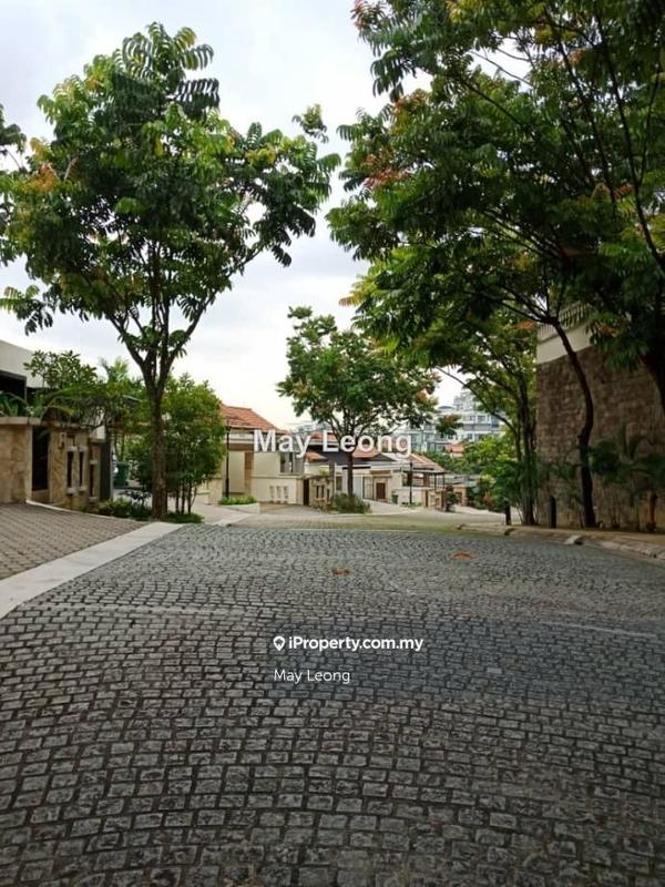 Rumah Berkembar untuk Dijual di Bukit Tunku (Kenny Hills), Kuala Lumpur oleh May Leong - iProperty.com.my