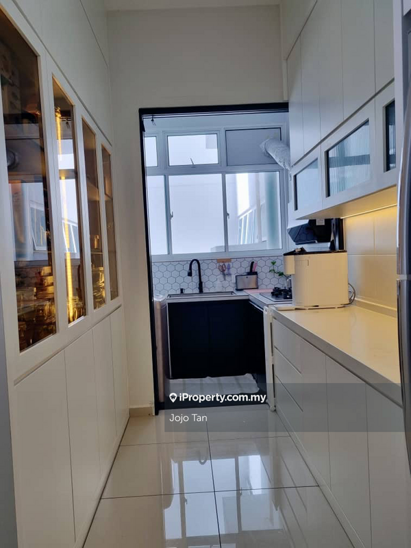 Residensi Servis untuk Dijual di Parkland Residence oleh Jojo Tan - iProperty.com.my