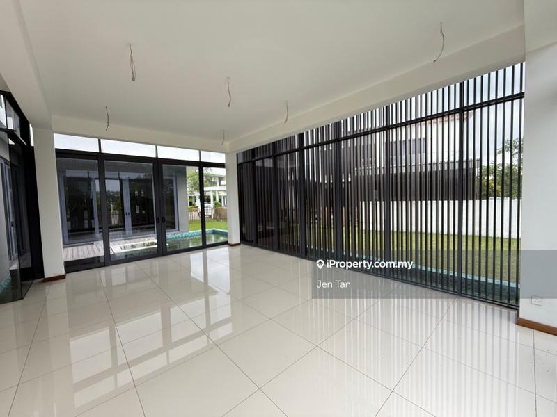 Bungalow House for Sale in tanll, Telok Panglima Garang by Jen Tan - iProperty.com.my