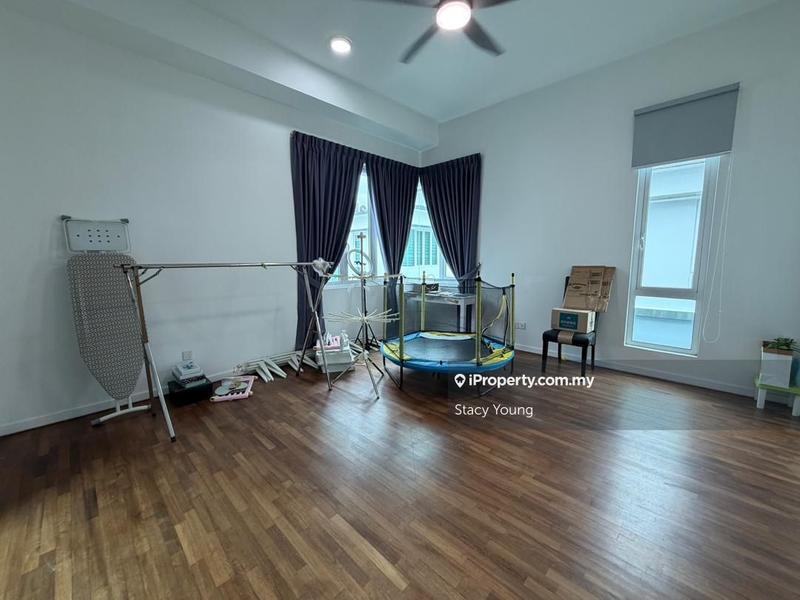Semi-Detached House for Sale in Sungai Long, Bandar Sungai Long by Stacy Young - iProperty.com.my