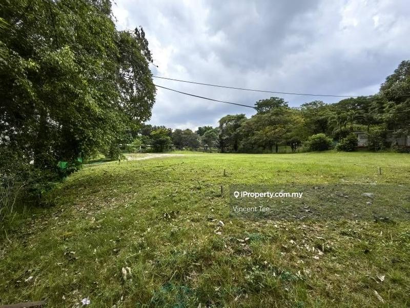 For Sale - 18000 sf 150 x120 ft Freehold Commercial Land Subang USJ