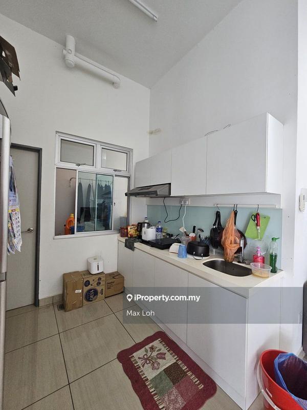 For Sale - Manhattan