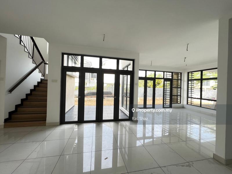 Rumah Teres 2-Tingkat untuk Dijual di Laman Glenmarie, Shah Alam oleh Ras Shaz - iProperty.com.my