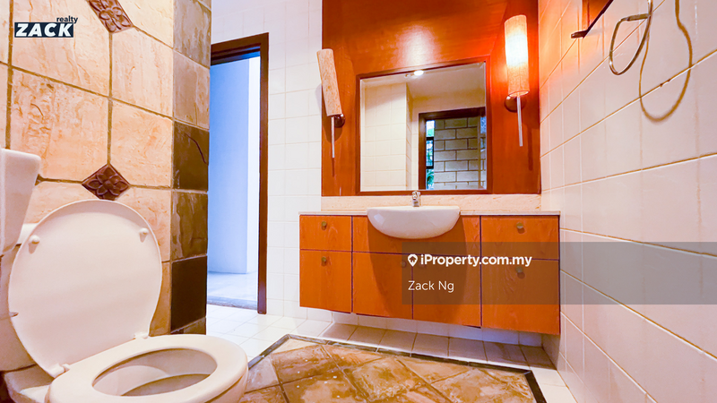 Bungalow House for Sale in Lakeview Resort Saujana, Saujana by Zack Ng - iProperty.com.my